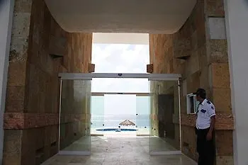 Peninsula Grand Cozumel Hotel