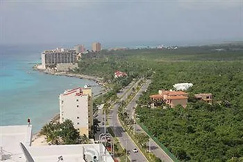Peninsula Grand Cozumel Hotel