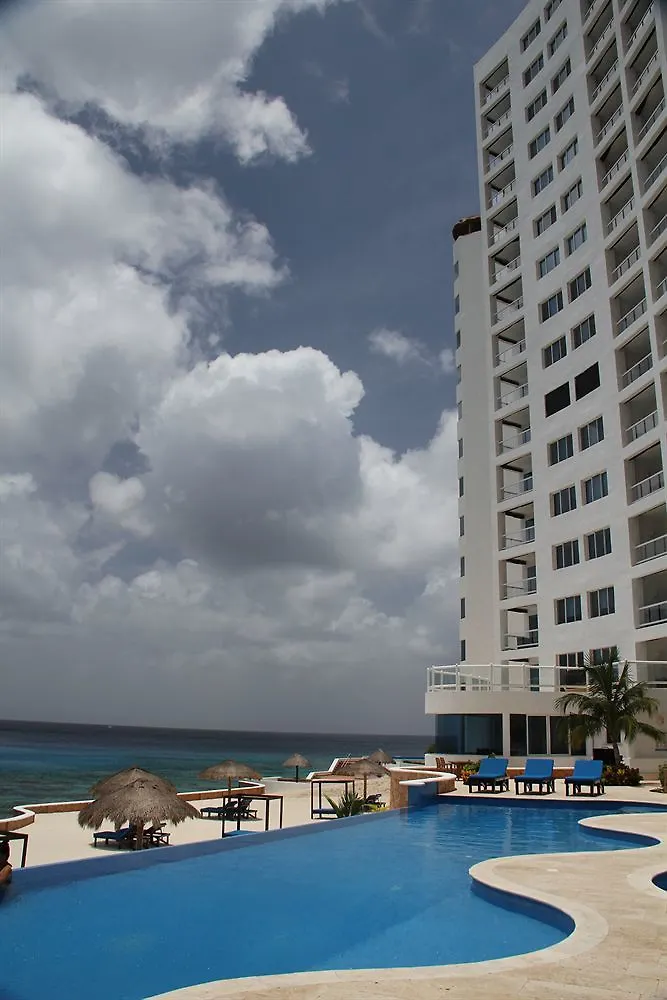 Peninsula Grand Cozumel Hotel