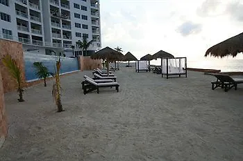 Peninsula Grand Cozumel Hotel
